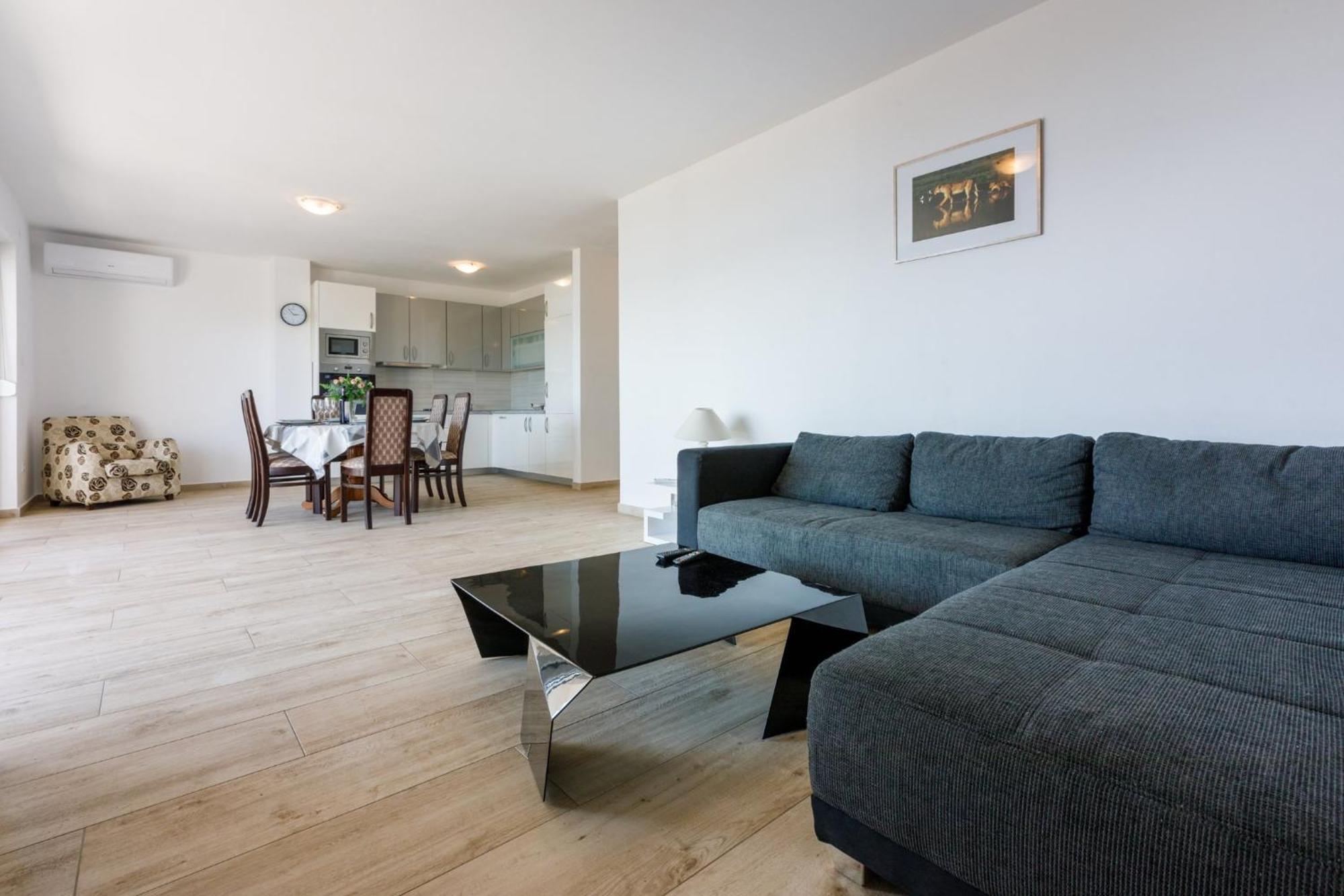 Melanie Apartment Crikvenica Exterior photo