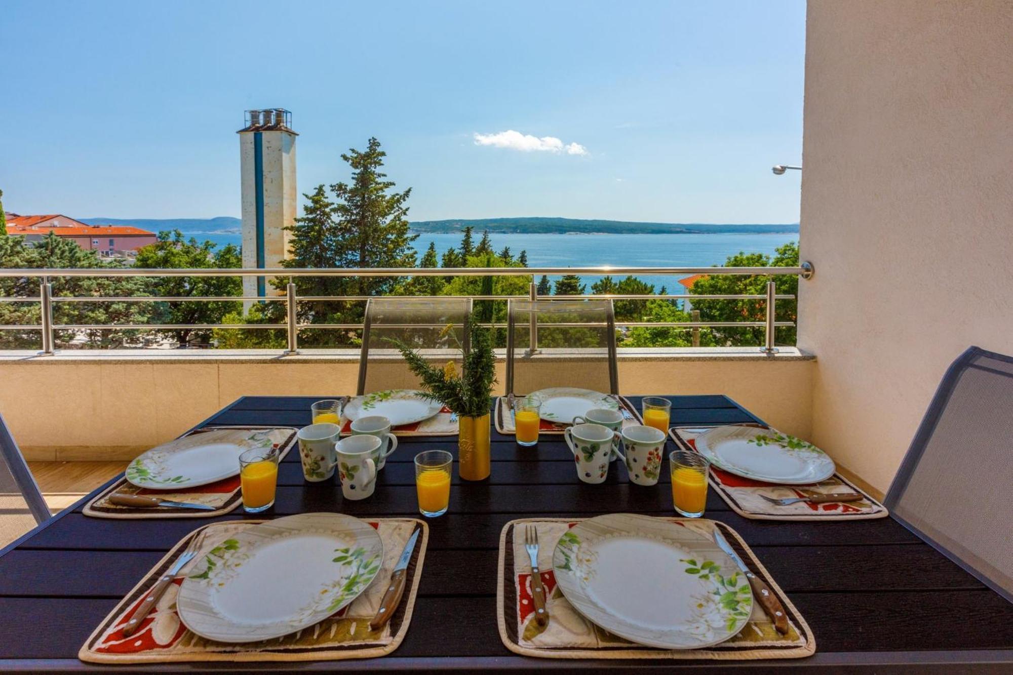 Melanie Apartment Crikvenica Exterior photo